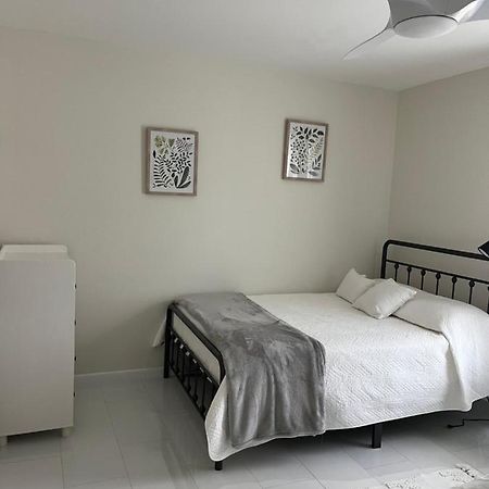 Great Location With Lake View North North Naples Екстериор снимка