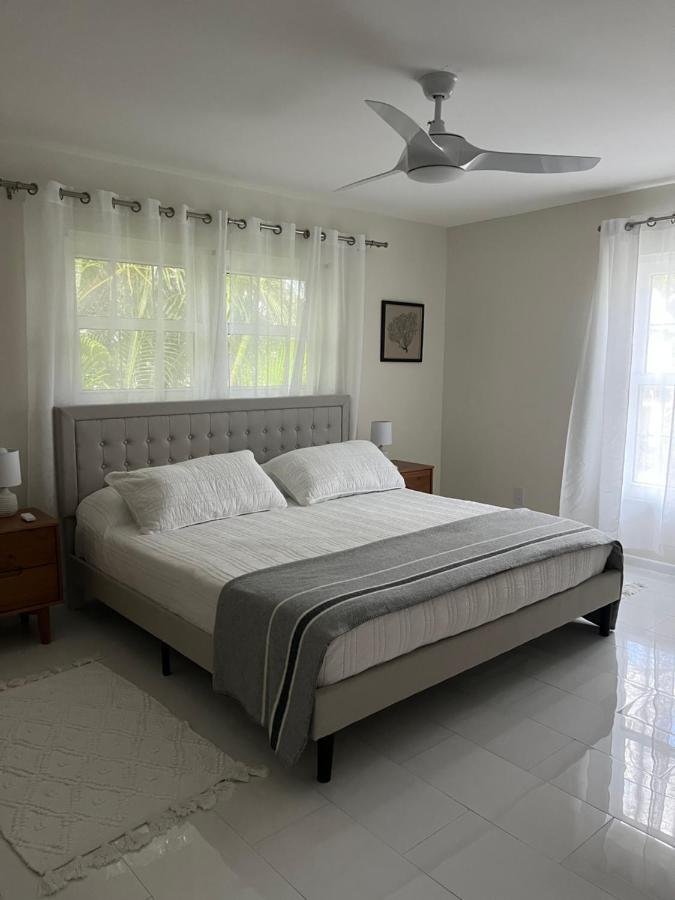 Great Location With Lake View North North Naples Екстериор снимка